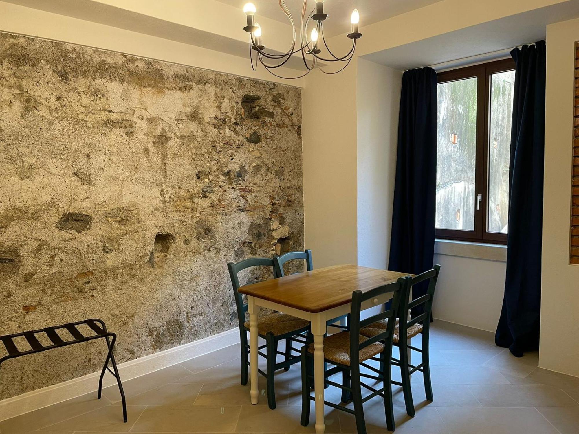 Castello D'Alcontres Guest House 3 Stelle ニッツァ・ディ・シチーリア エクステリア 写真